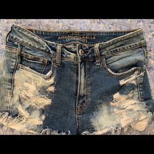 American Eagle HI-rise shortie